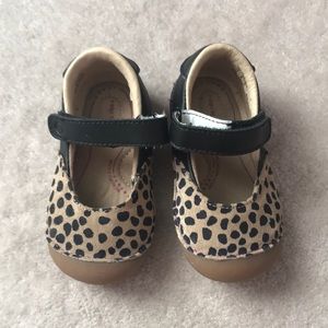 Stride Rite Memory Foam Size 5